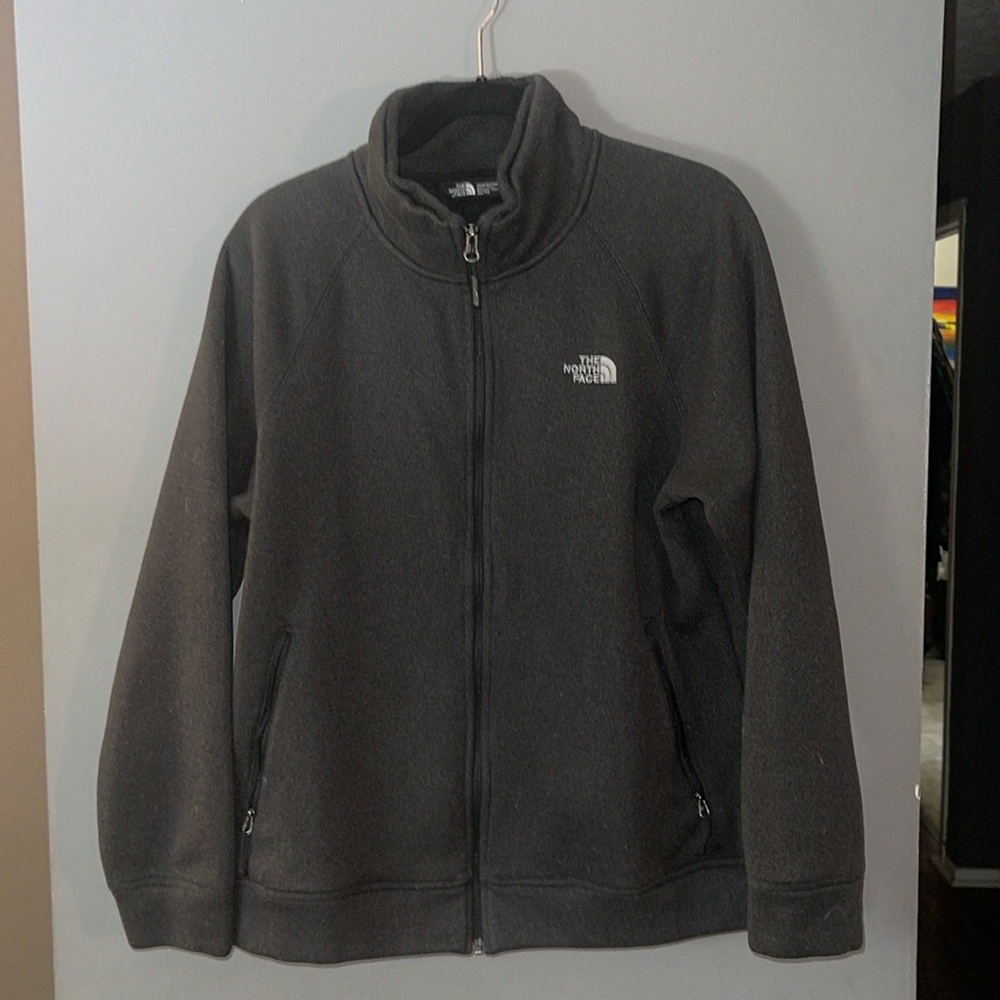 North Face Sweater Fleece full zip, lined jacket.
